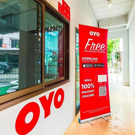 Oyo 435 Frame Residence Phuket Buitenkant foto