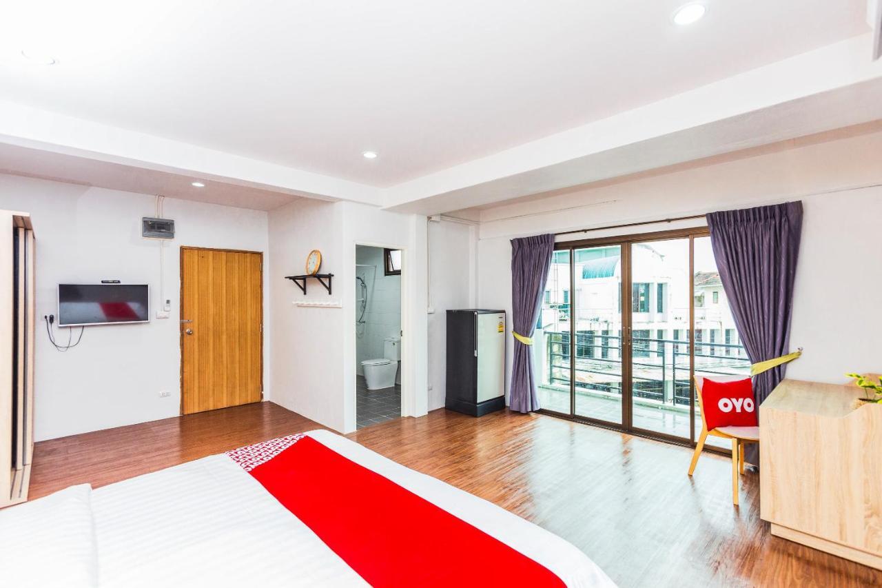 Oyo 435 Frame Residence Phuket Buitenkant foto